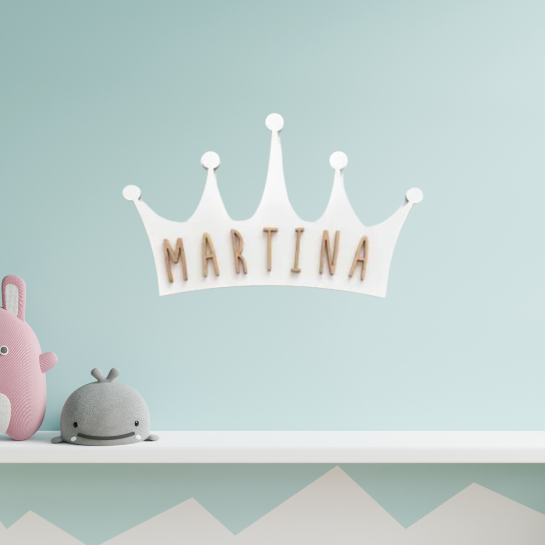 Placa Blanca de Madera Personalizada Corona Blanca
